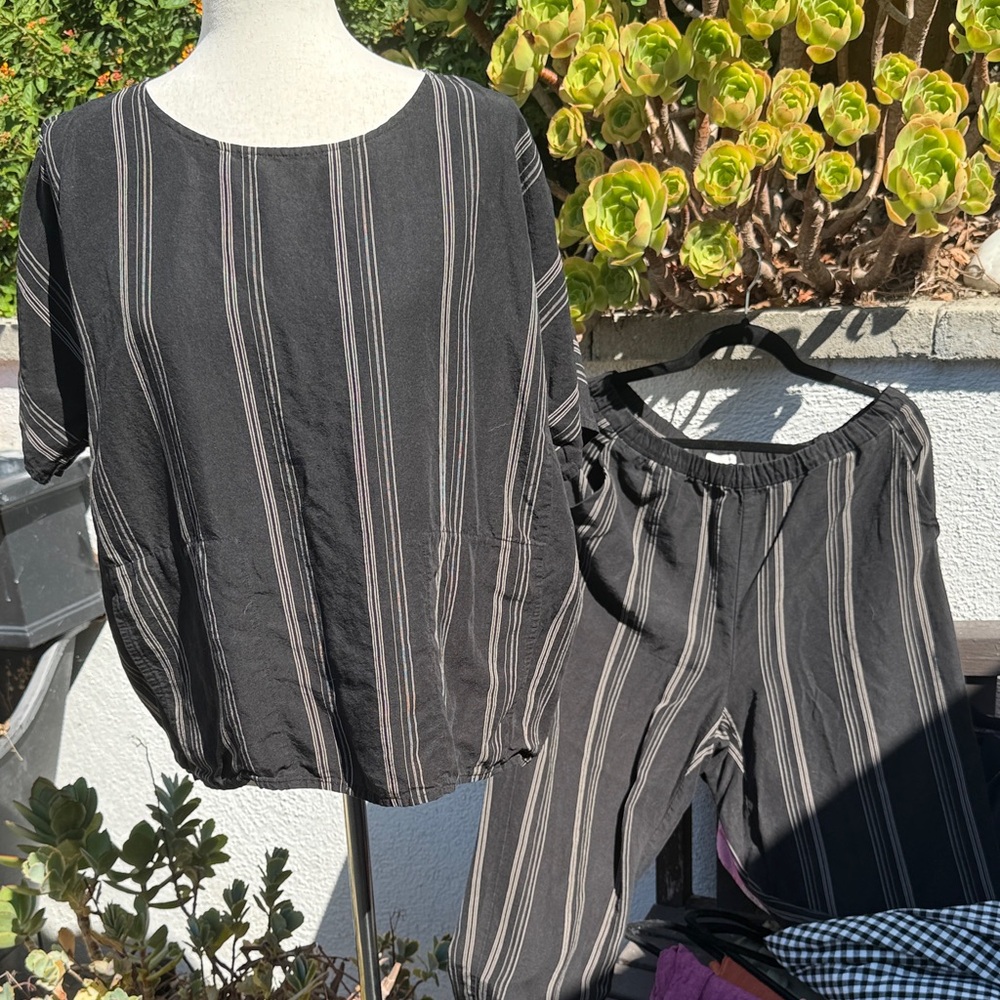 Eileen Fisher Black Striped Tunic Top W/Matching Pants